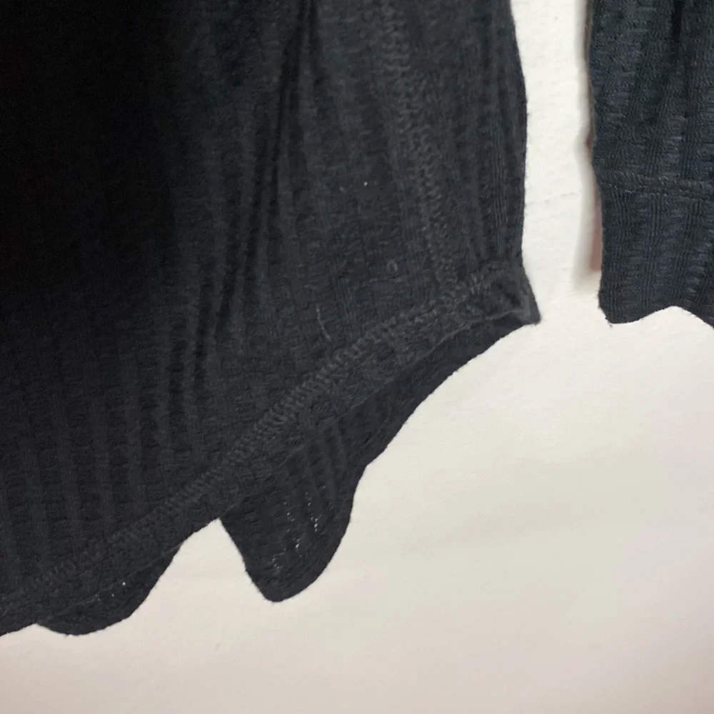 Chaser black waffle knit circle knit thermal lounge hoodie size S